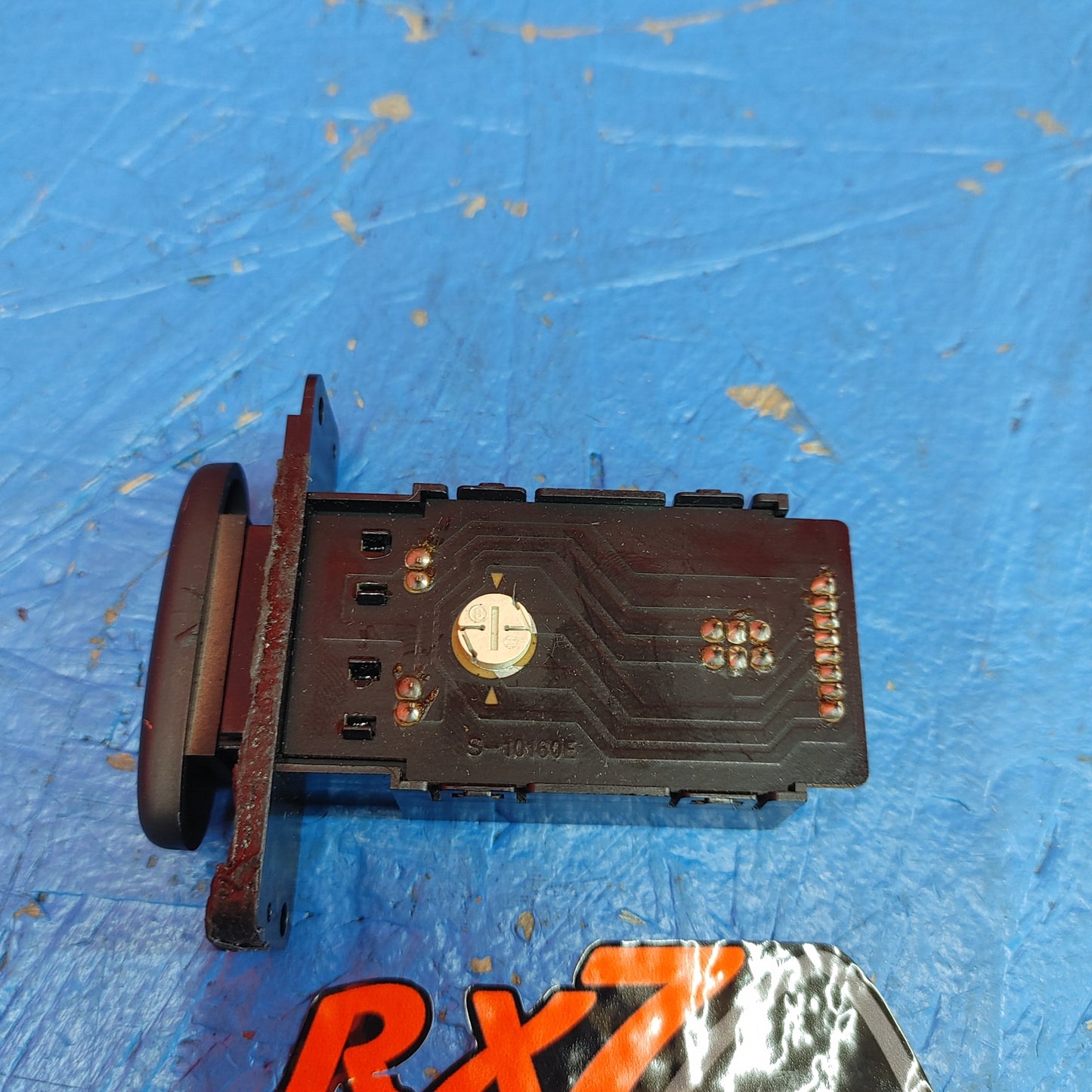 RHD Air Control Switch  RX7 FD FD3S 93 - 02 Mazda S7B30/3