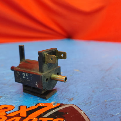 LHD, RHD Turbo Vacuum Solenoid Valve AESA127-3 RX7 FD FD3S 93 - 02 Mazda S7B24/15