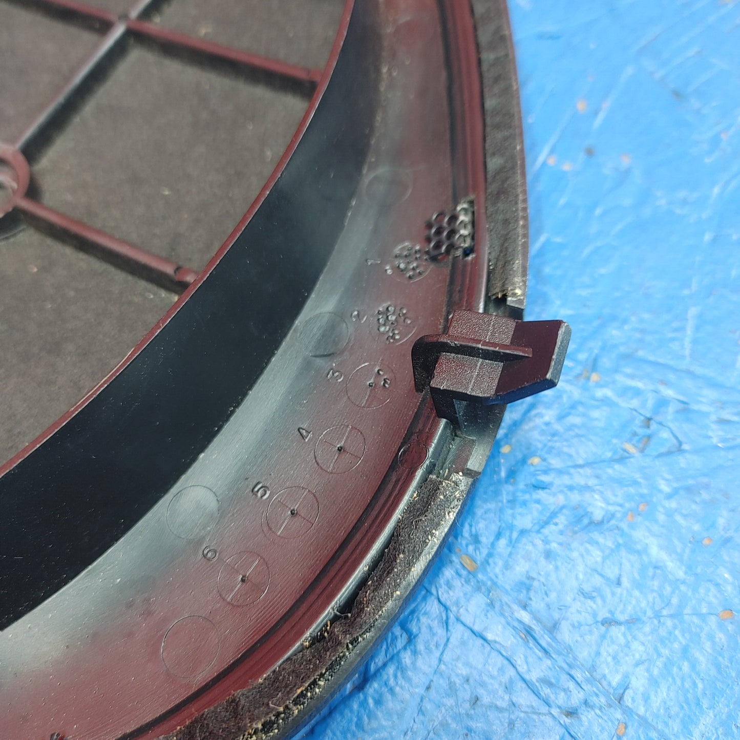 LHD, RHD Right Rear Speaker Cover  RX7 FD FD3S 93 - 02 Mazda S7B31/2