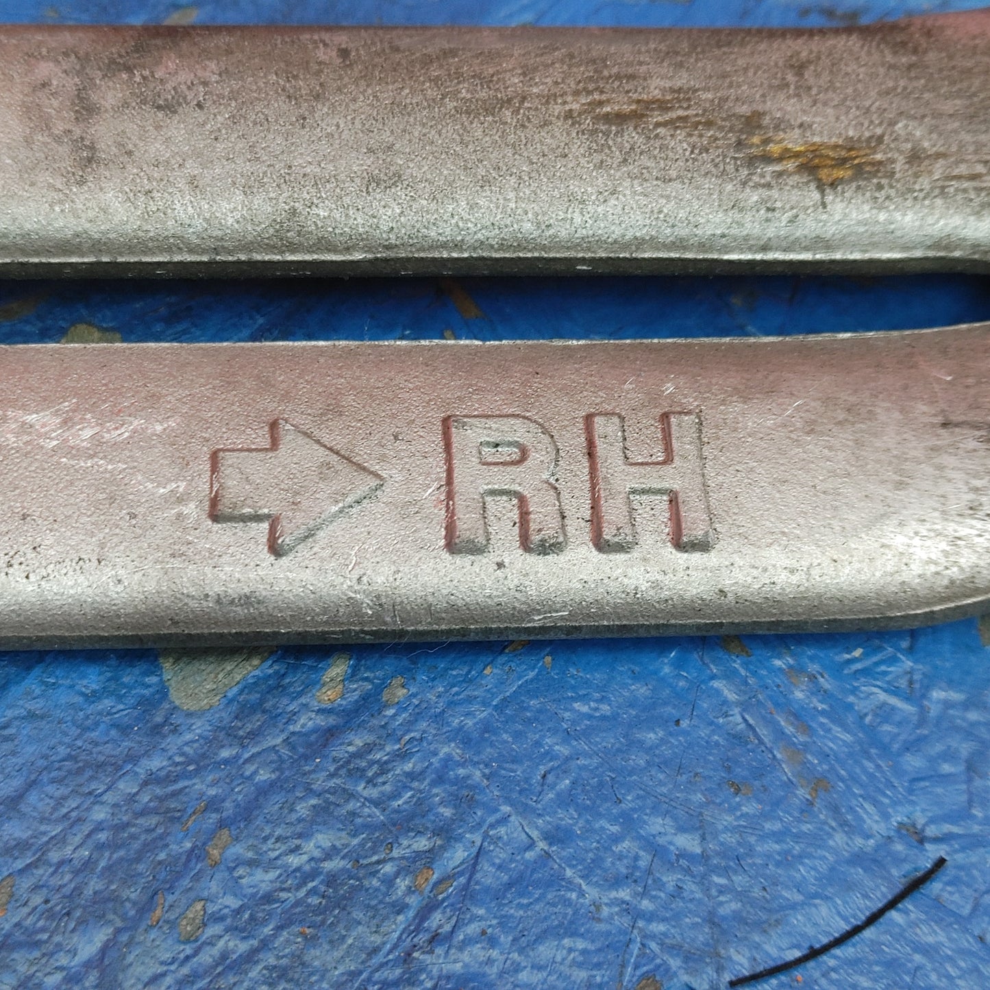 Tunnel Reinforcement Brace Bar B (Middle)  RX7 FD FD3S 93 - 02 Mazda S9B23/9