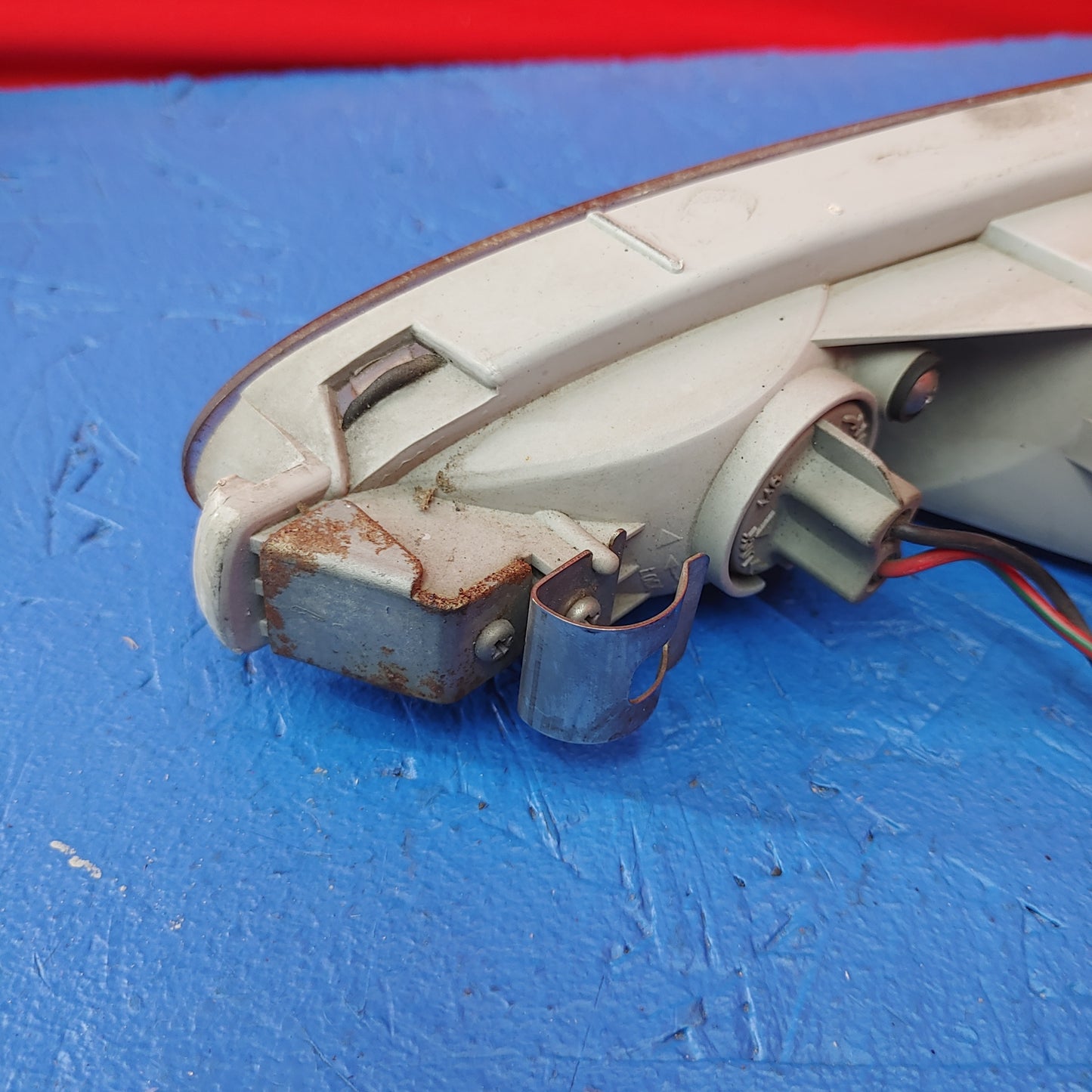 LHD, RHD Right Turn Signal Light Assembly 04104100R RX7 FD FD3S 93 - 98 Mazda S9B4/7