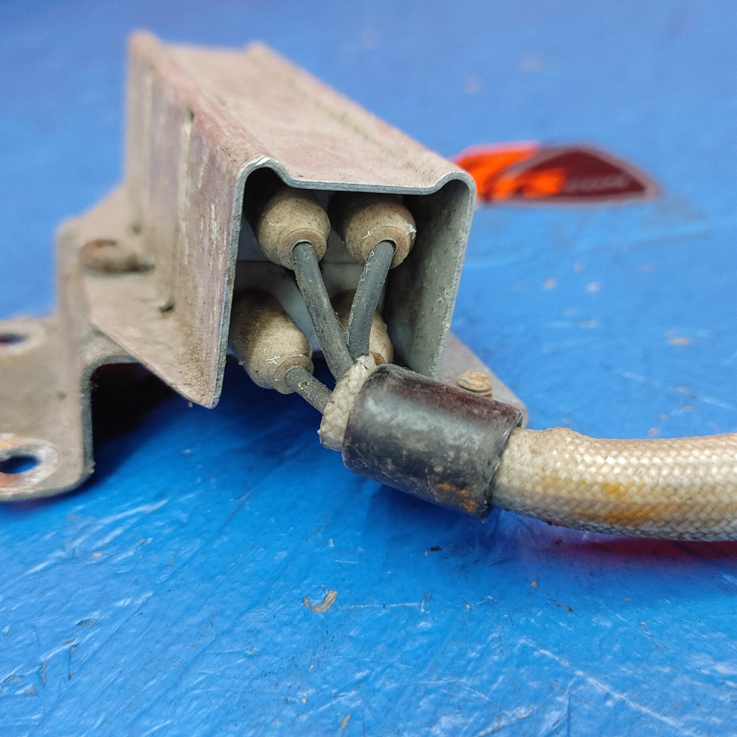 Fuel injector Resistor  RX7 FC FC3S 86 - 91 Mazda S7B30/11