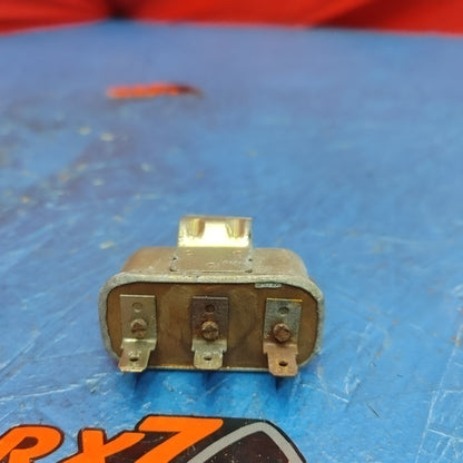 LHD, RHD Mazda A/C Compressor Control Relay      S9B3/15