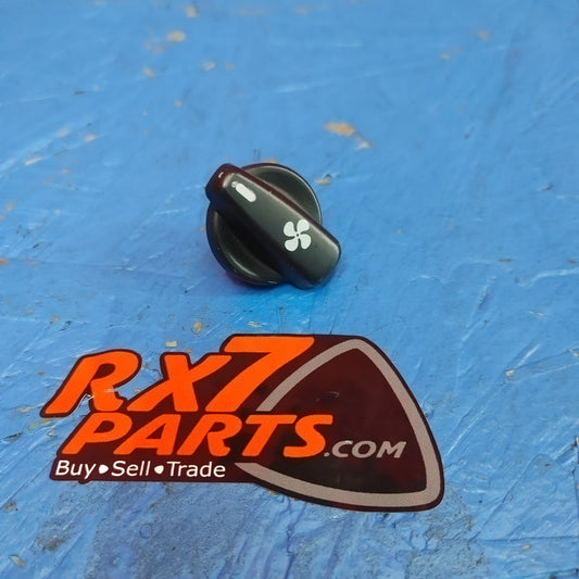 Fan Vent Knob  RX7 FD FD3S 93 - 02 Mazda S7B30/6