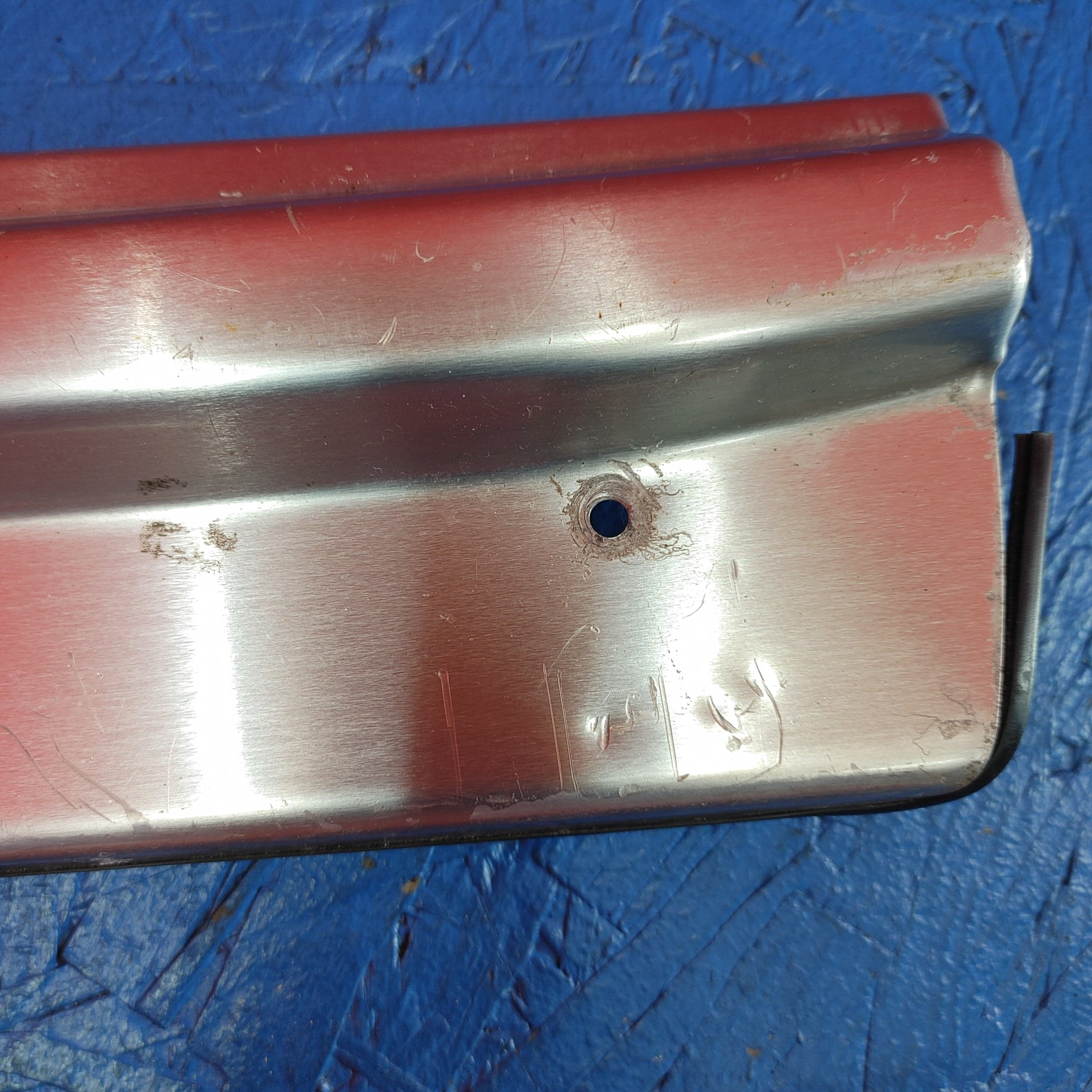 OER Pair Aluminum Door Sill Scuff Plates For 1948-1956 Ford Pickup Truck – Includes Screws