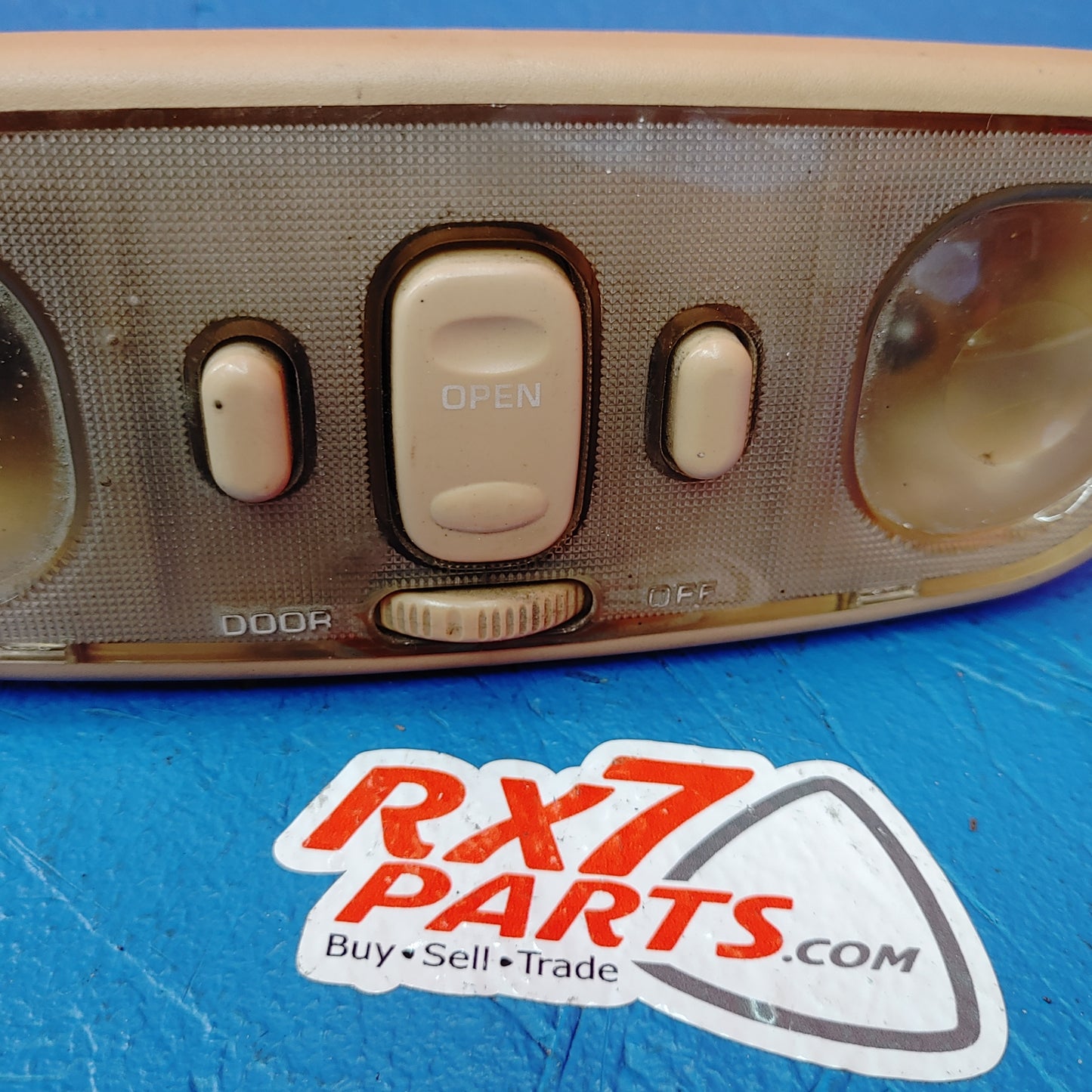 LHD, RHD Overhead Console Dome Light Tan FD01 69 970F RX7 FD FD3S 93 - 02 Mazda S9B4/6