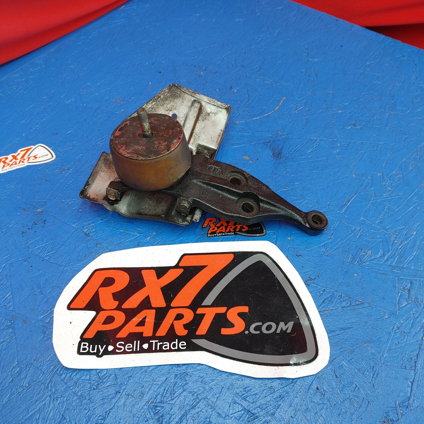 LHD, RHD Left Side Motor Mount  RX7 FD FD3S 93 - 02 Mazda S7B22/4