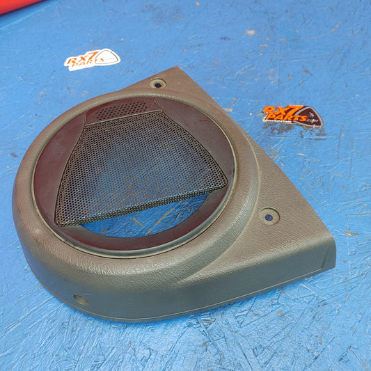 Left Rear Speaker Cover Grill FB03-68-868 RX7 FC FC3S 86 - 91 Mazda S9B26/2