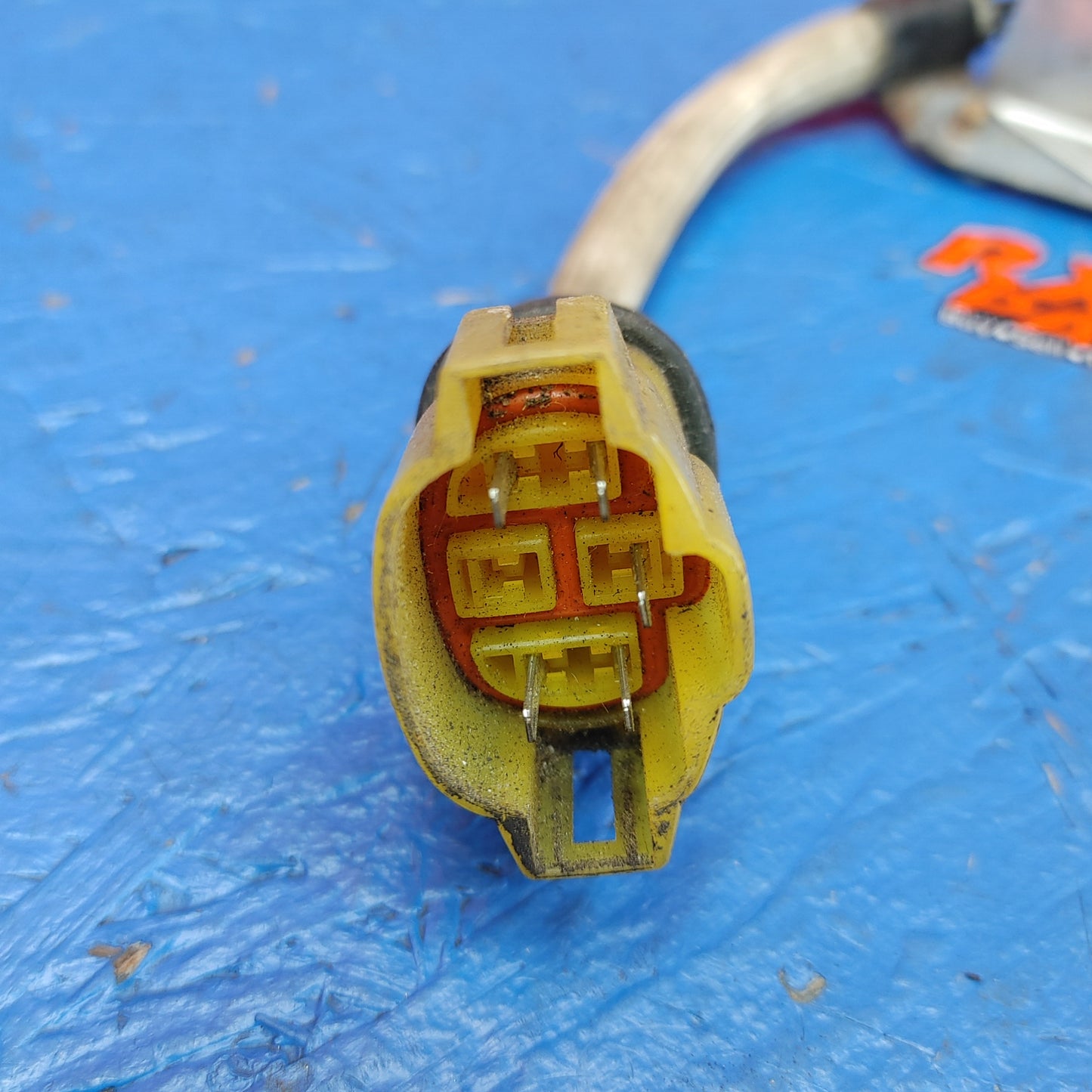 Fuel injector Resistor  RX7 FC FC3S 86 - 91 Mazda S7B30/11
