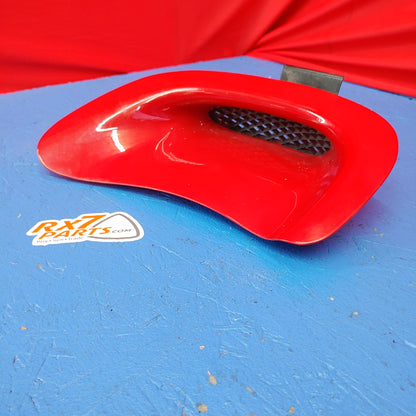 LHD, RHD Left Side Fender Vent Red FD0150920 RX7 FD FD3S 93 - 02 Mazda S9B4/5