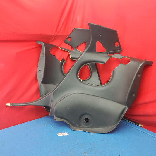 LHD, RHD Black Rear Seat Quarter Plastics Pair Not For Bins Major Cuts RH F100-68-531 LH F100-68-561 RX7 FD FD3S 93 - 02 Mazda S4b0218