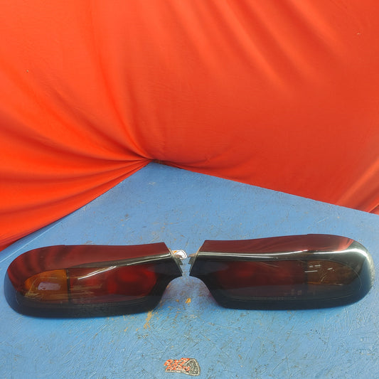 LHD, RHD Pair Tail Lights Oem Okay Condition  RX7 FD FD3S 93 - 02 Mazda S7B43/10