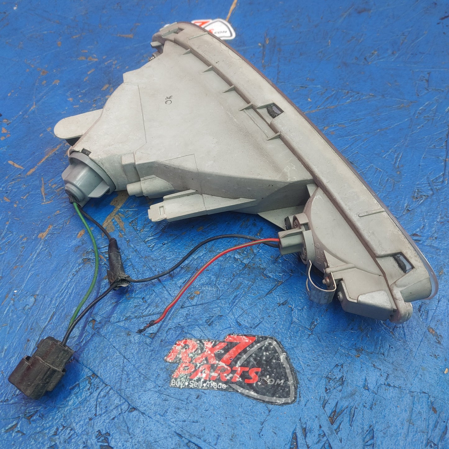 RHD Right Passenger Side Turn Signal Light Assembly 04104100R RX7 FD FD3S 93 - 02 Mazda S7B44/2