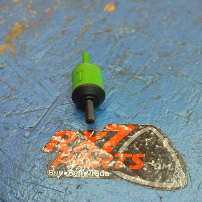 LHD, RHD Vacuum Check Valve  RX7 FD FD3S 93 - 02 Mazda S9B31/12