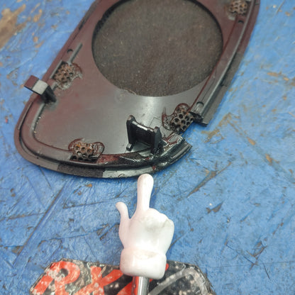 LHD, RHD Center Dash Speaker Grill Broken Tabs FD01 55 530A 00 RX7 FD FD3S 93 - 02 Mazda S9B35/3