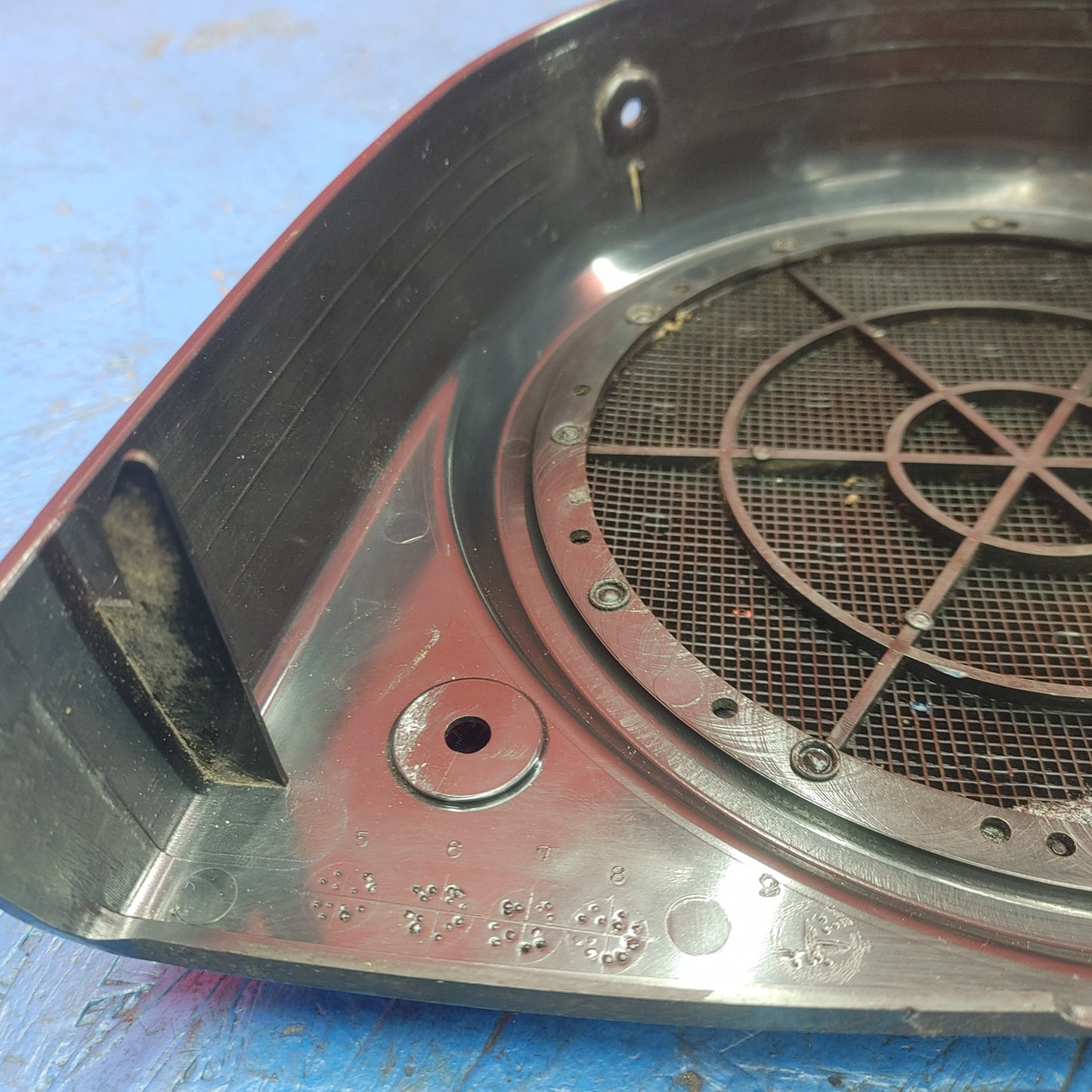 RHD Right Hand Rear Speaker Cover FB03 68 868 RX7 FC FC3S 86 - 91 Mazda S9B36/1