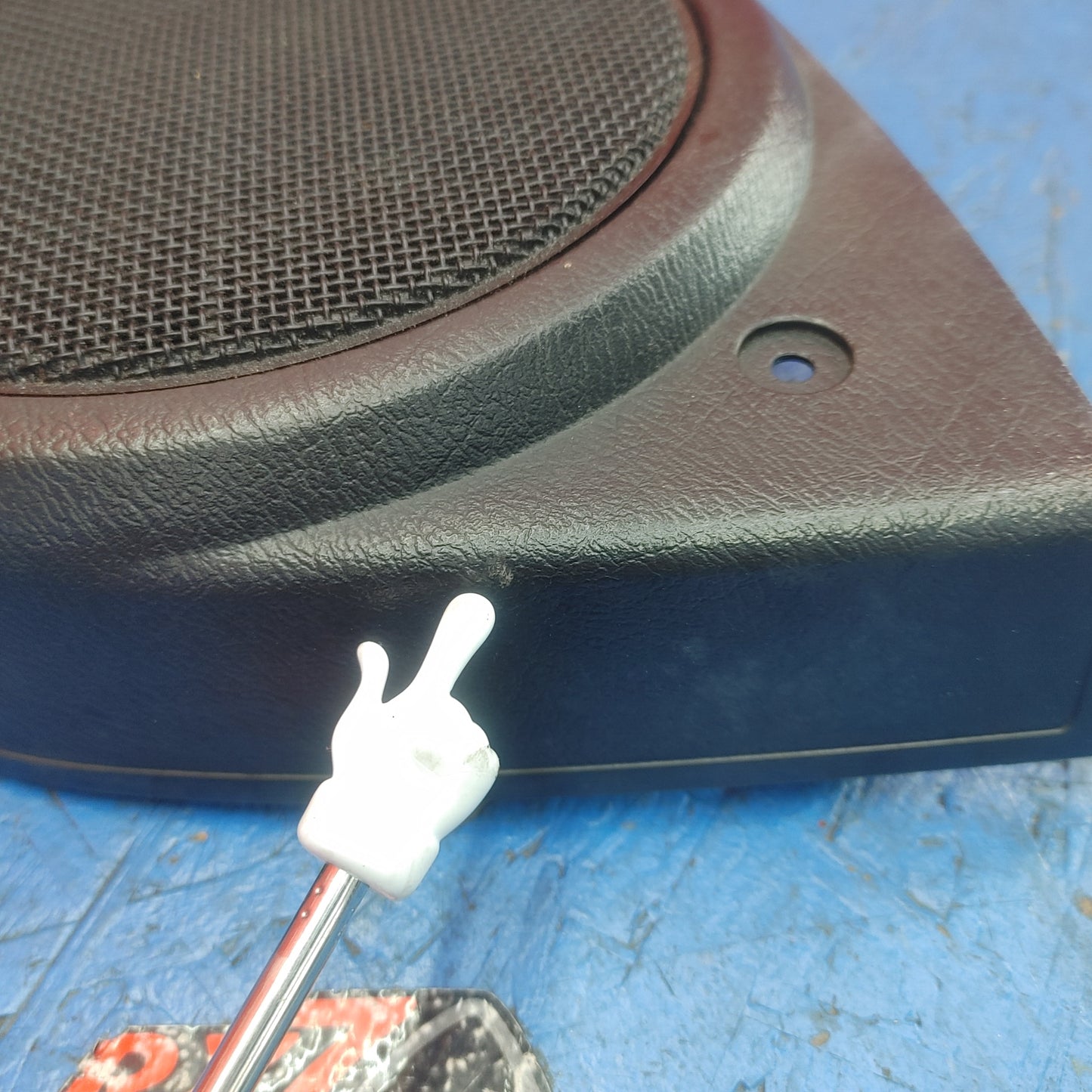 LHD Left Rear Speaker Cover Grill FB03 68 878 RX7 FC FC3S 86 - 91 Mazda S9B36/2