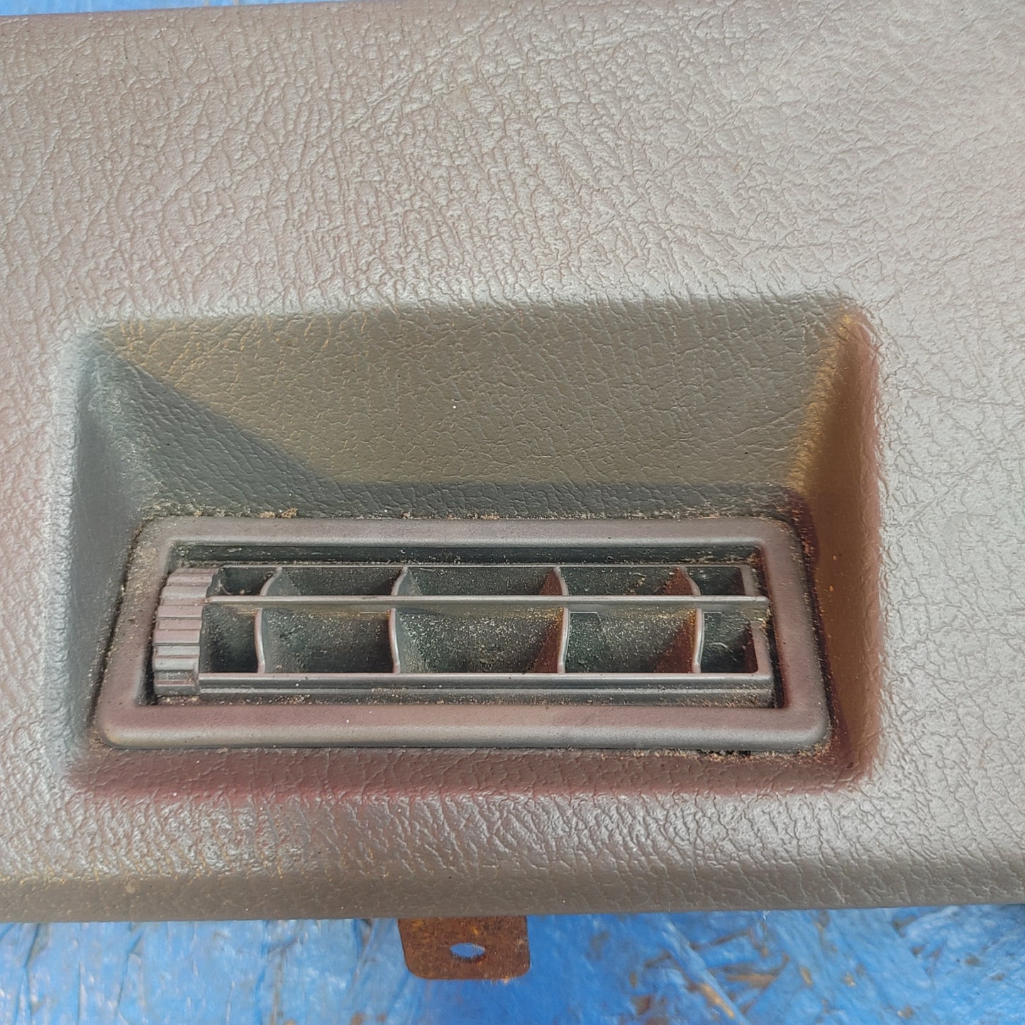 LHD Right Speaker Panel Cover Trim FB01 64 251 RX7 FC FC3S 86 - 91 Mazda S9B36/4