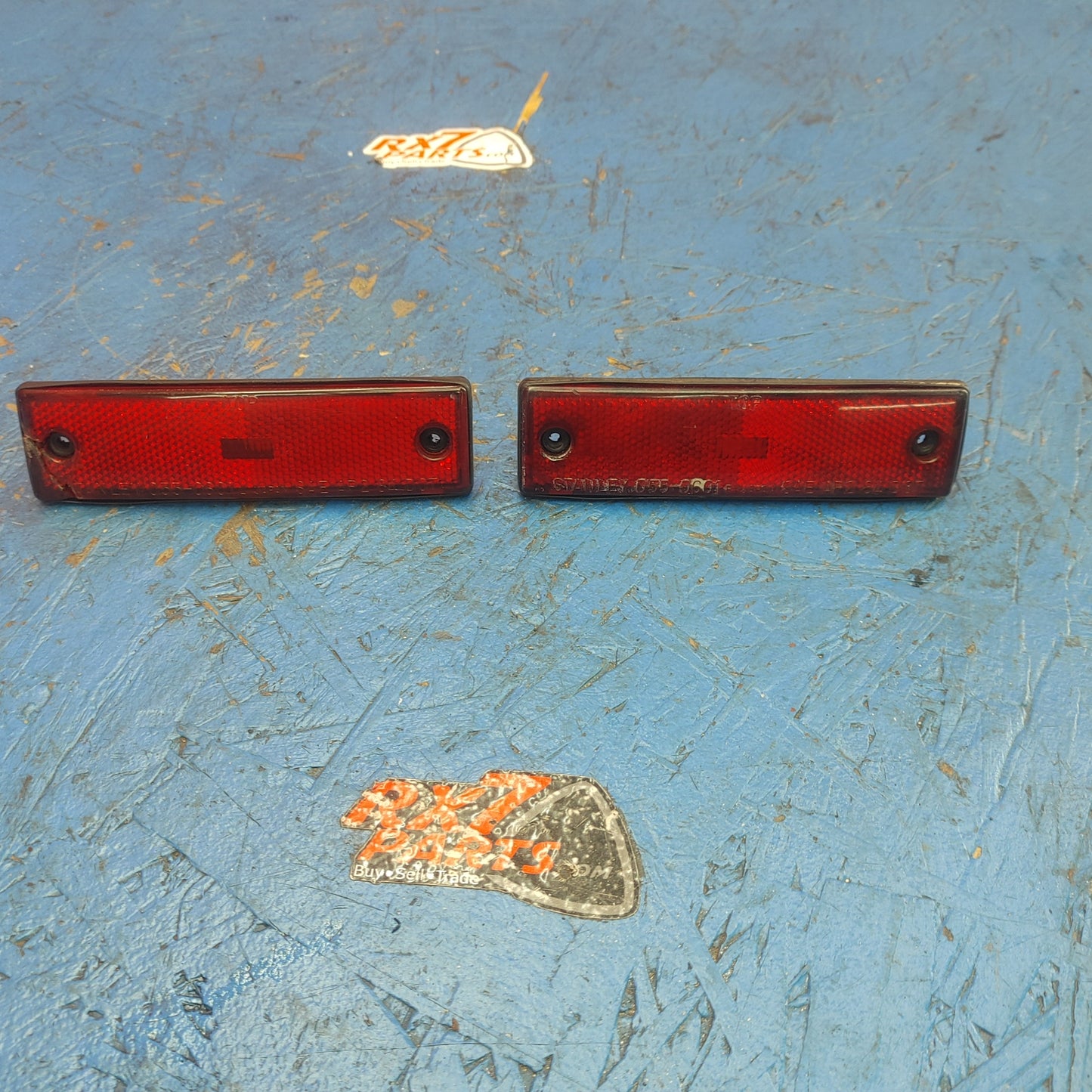 LHD, RHD Pair 86-88 Series 4 Oem Rear Left Side Marker Light 055 0601 L 055 0601 R RX7 FC FC3S 86 - 91 Mazda S9B37/2