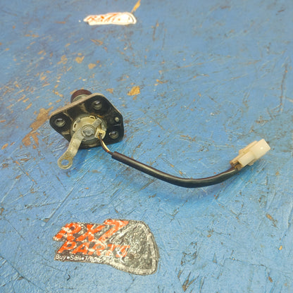 LHD, RHD Convertible Trunk Lid Locking Cylinder Assembly   RX7 FC FC3S 86 - 91 Mazda S9B37/4