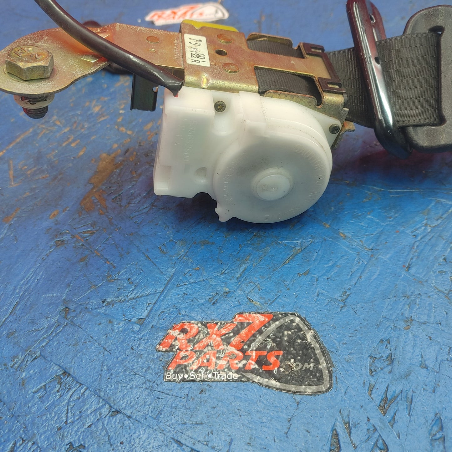 LHD Front Left Hand Seat Belt Black  RX7 FD FD3S 93 - 02 Mazda S9B37/13