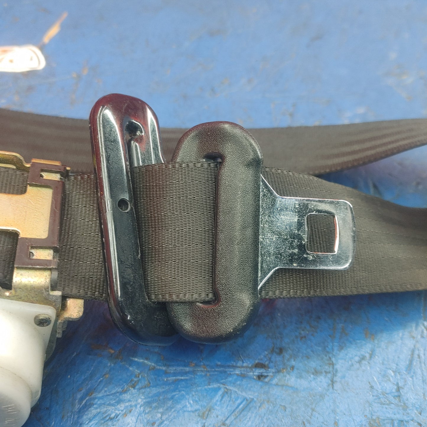 LHD Front Left Hand Seat Belt Black  RX7 FD FD3S 93 - 02 Mazda S9B37/13