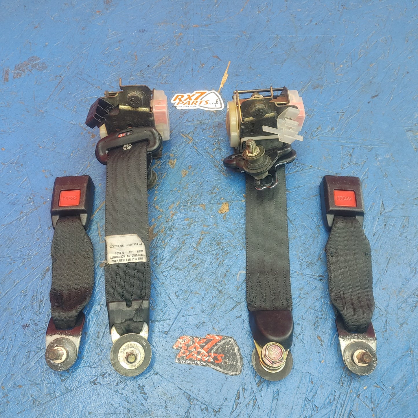 LHD, RHD Black Rear Seat Belt Set Left And Right With Buckles And Receivers  RX7 FD FD3S 93 - 02 Mazda S9B37/17