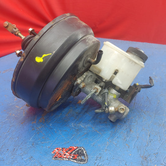 LHD 91 96 Mazda 929 Brake Booster And Master Cylinder       S9B41/3