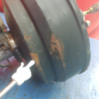 LHD 91 96 Mazda 929 Brake Booster And Master Cylinder       S9B42/2