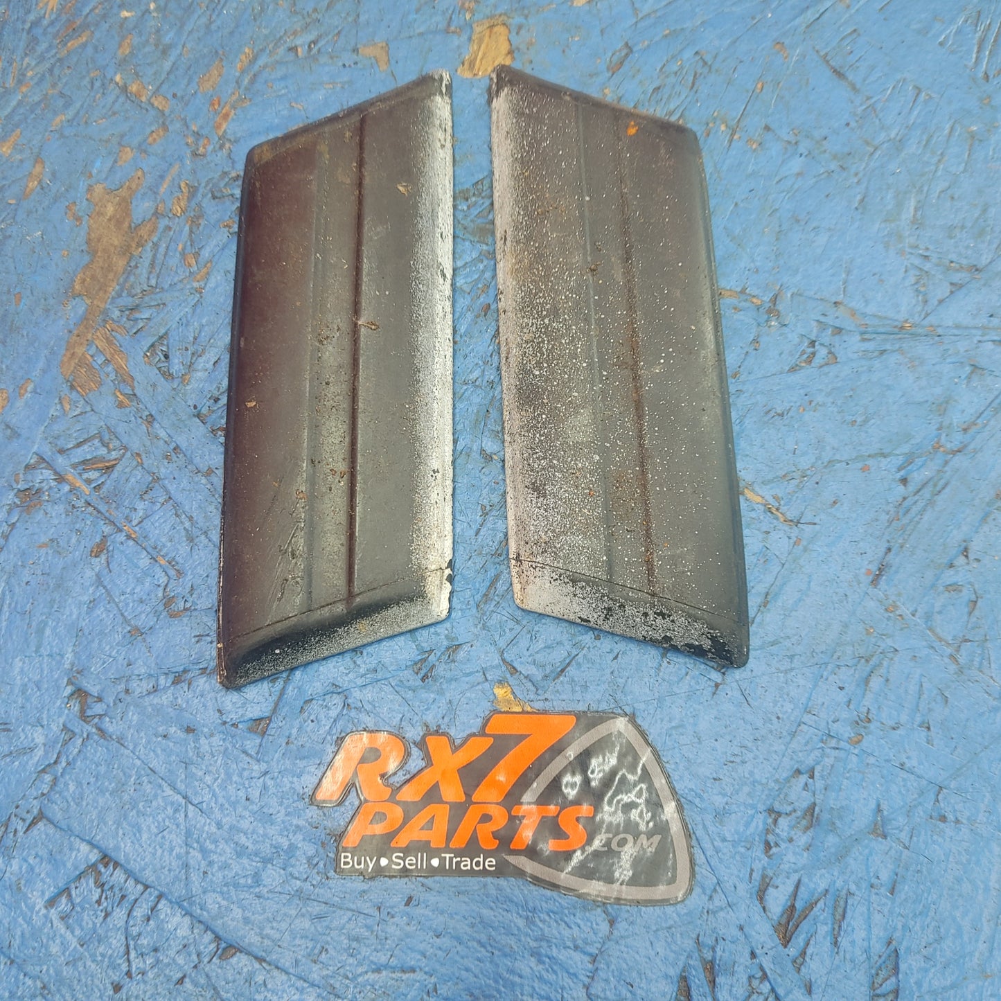 LHD, RHD Series 4 Rear Exterior Side Trim Molding Pair  RX7 FC FC3S 86 - 91 Mazda S9B43/3