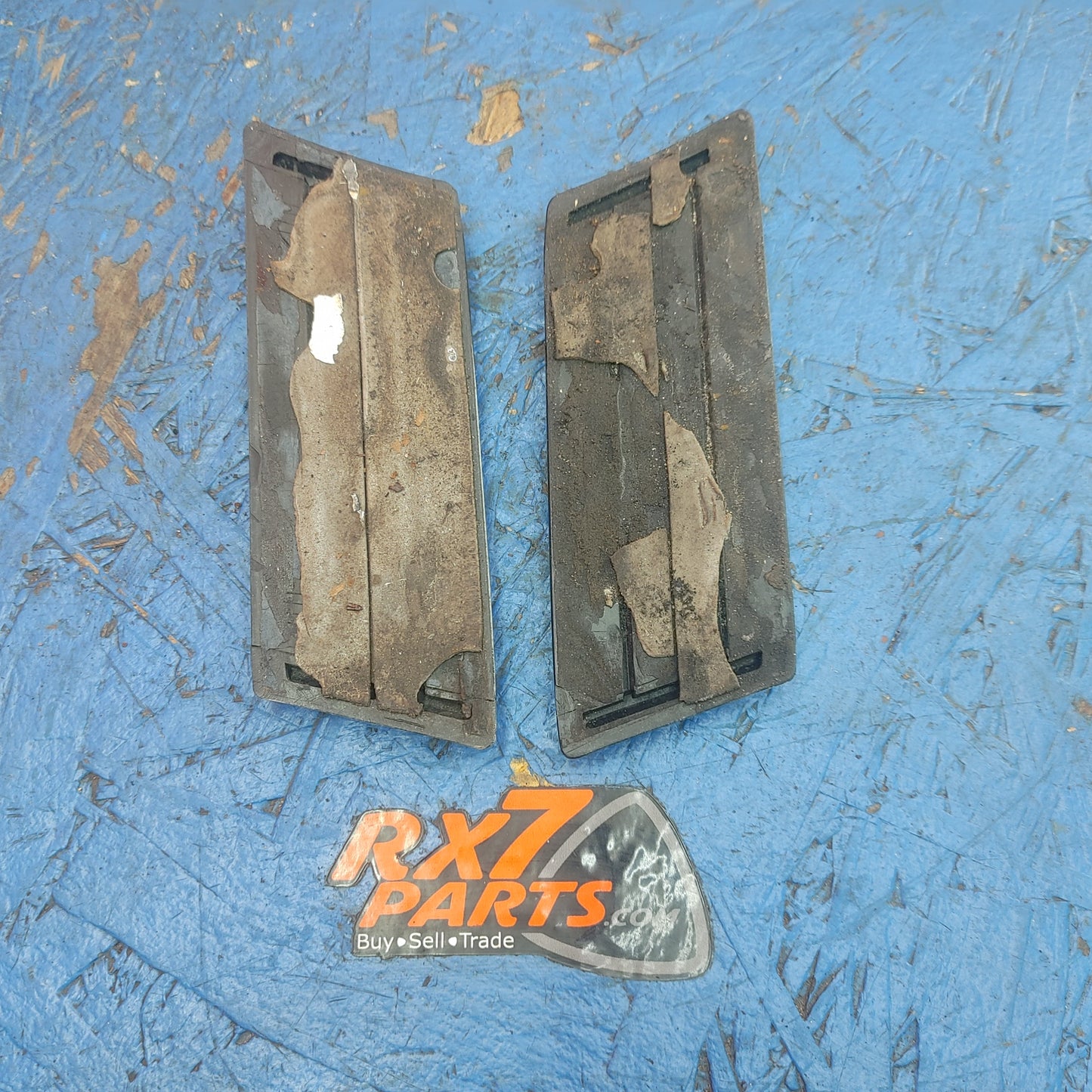 LHD, RHD Series 4 Rear Exterior Side Trim Molding Pair  RX7 FC FC3S 86 - 91 Mazda S9B43/3