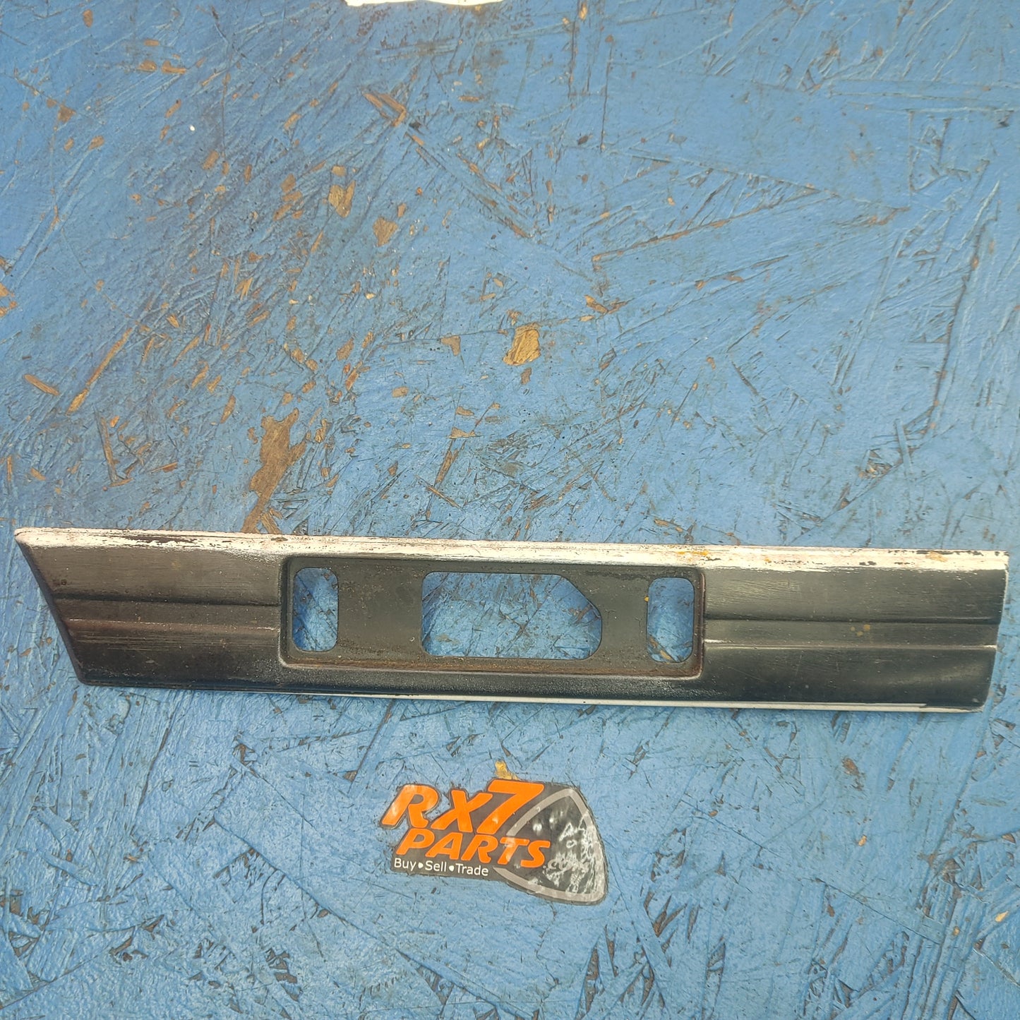 RHD Series 4 Front Right Fender Corner Marker Trim Molding  FB01 50 911 RX7 FC FC3S 86 - 91 Mazda S9B43/5