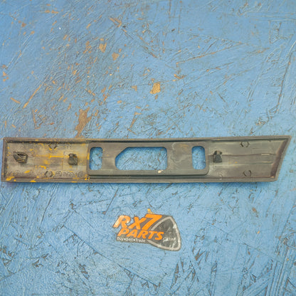 RHD Series 4 Front Right Fender Corner Marker Trim Molding  FB01 50 911 RX7 FC FC3S 86 - 91 Mazda S9B43/5