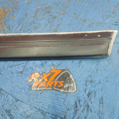 RHD Series 4 Front Right Side Fender Trim Molding  RX7 FC FC3S 86 - 91 Mazda S9B43/7