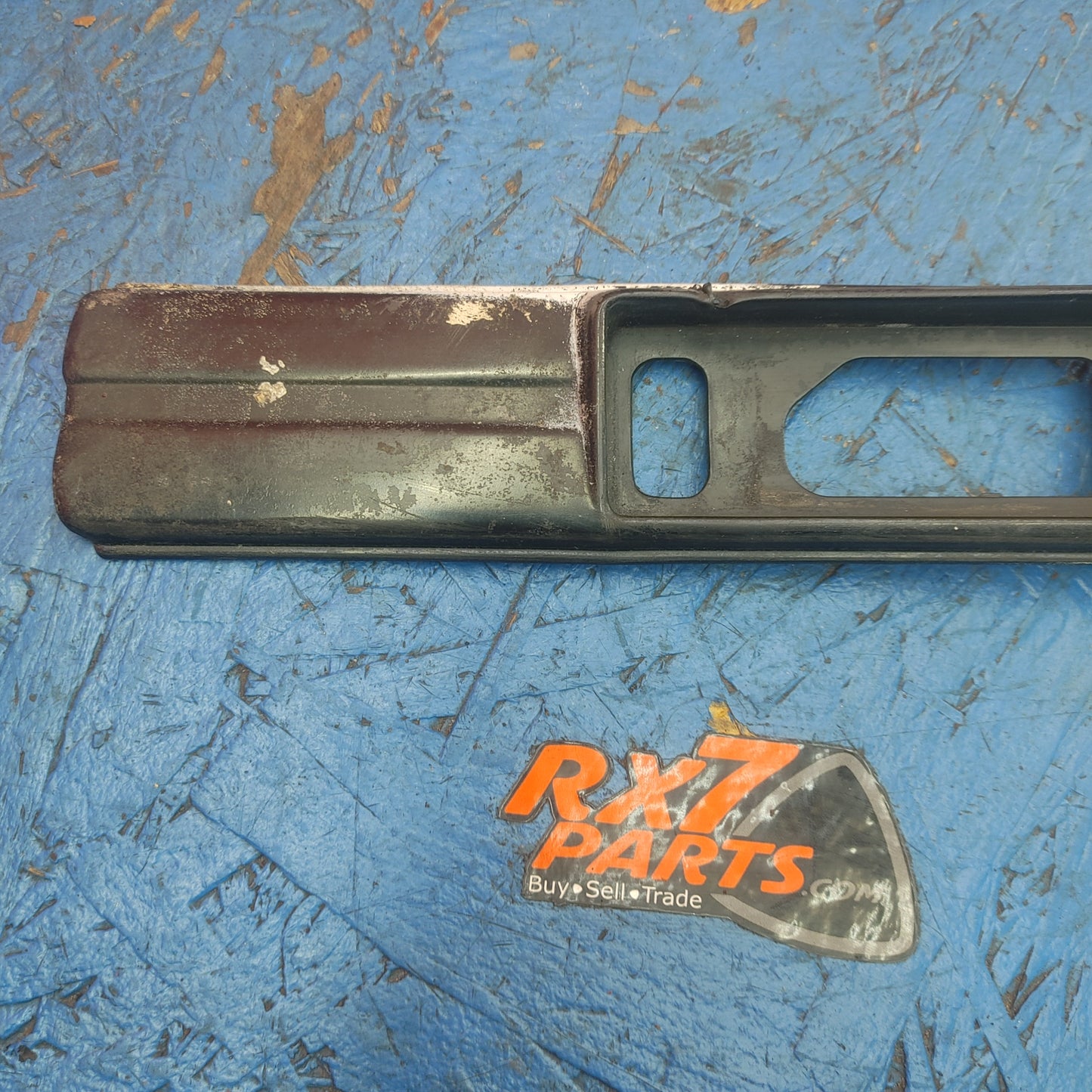 RHD Series 4 Rear Right Corner Marker Trim Molding FB01 50 931 RX7 FC FC3S 86 - 91 Mazda S9B43/9