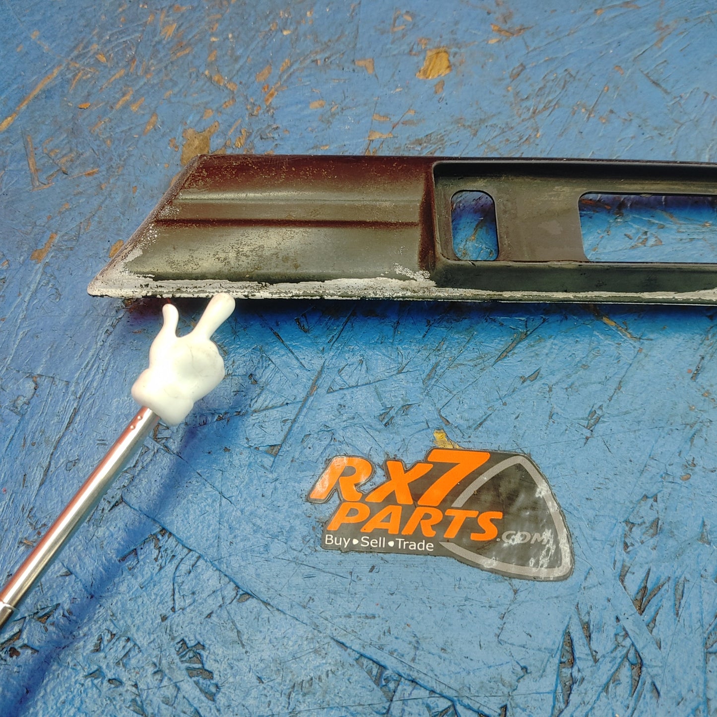 RHD Series 4 Rear Right Corner Marker Trim Molding FB01 50 931 RX7 FC FC3S 86 - 91 Mazda S9B43/9