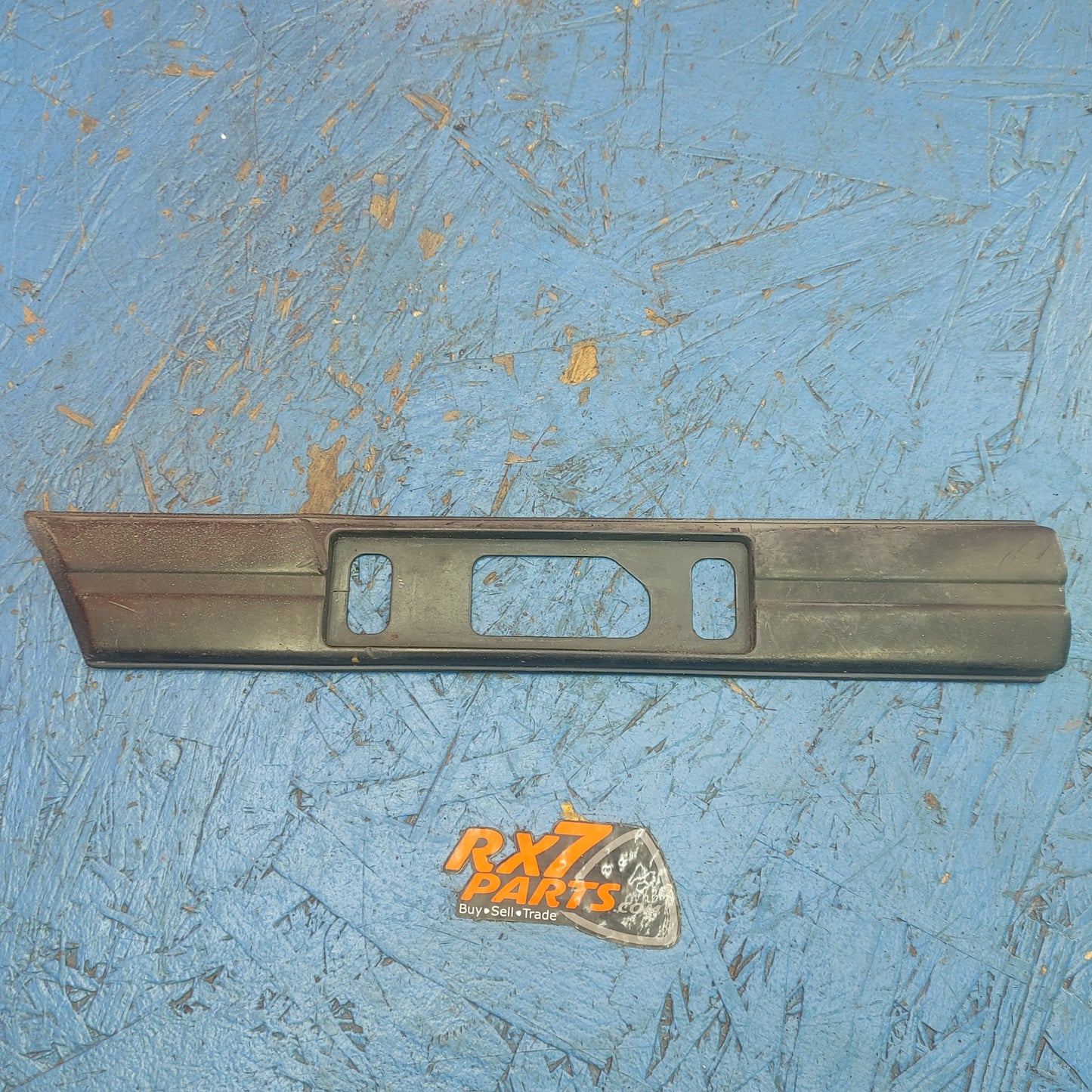 LHD Series 4 Rear Left Corner Marker Trim FB01 50 941 RX7 FC FC3S 86 - 91 Mazda S9B43/10