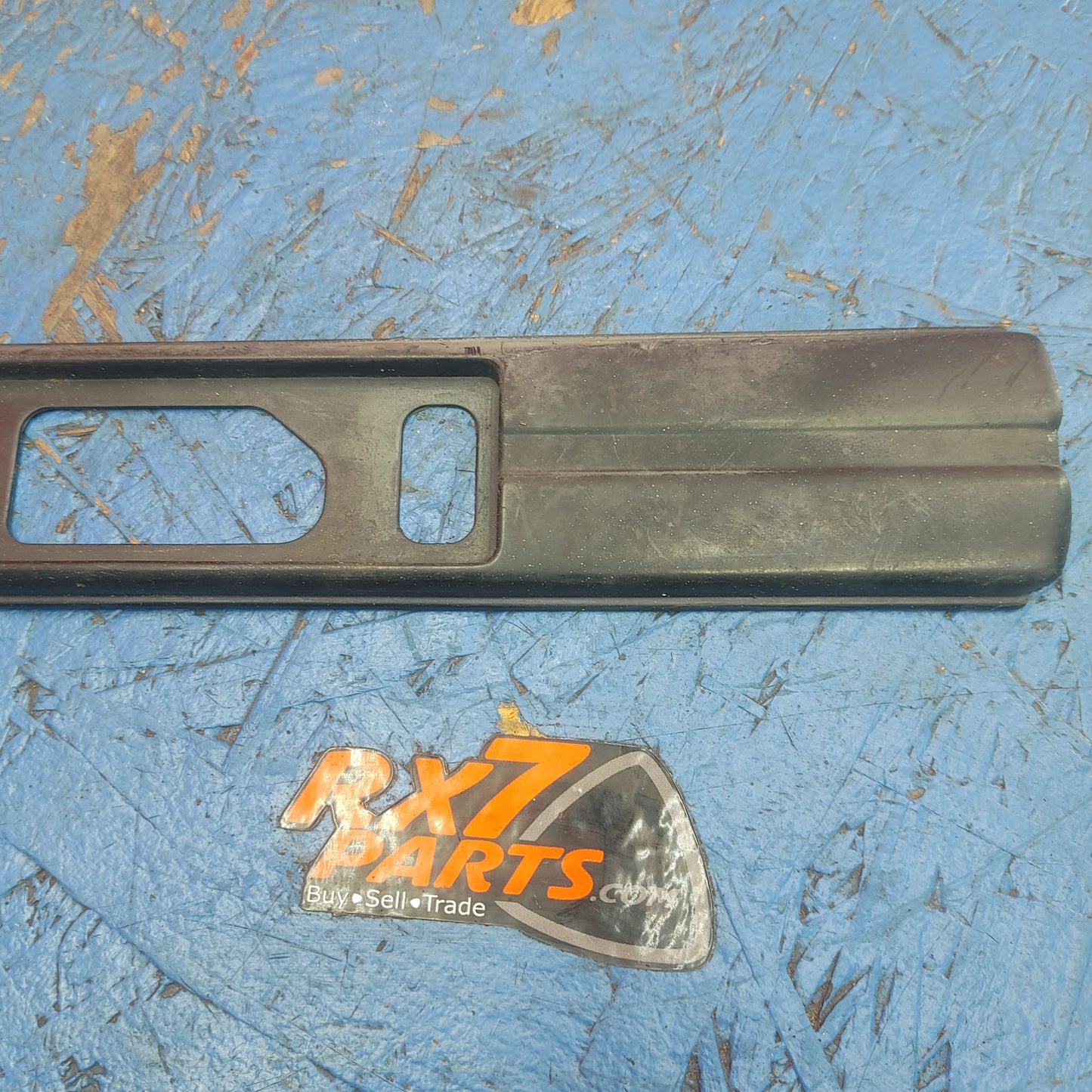 LHD Series 4 Rear Left Corner Marker Trim FB01 50 941 RX7 FC FC3S 86 - 91 Mazda S9B43/10