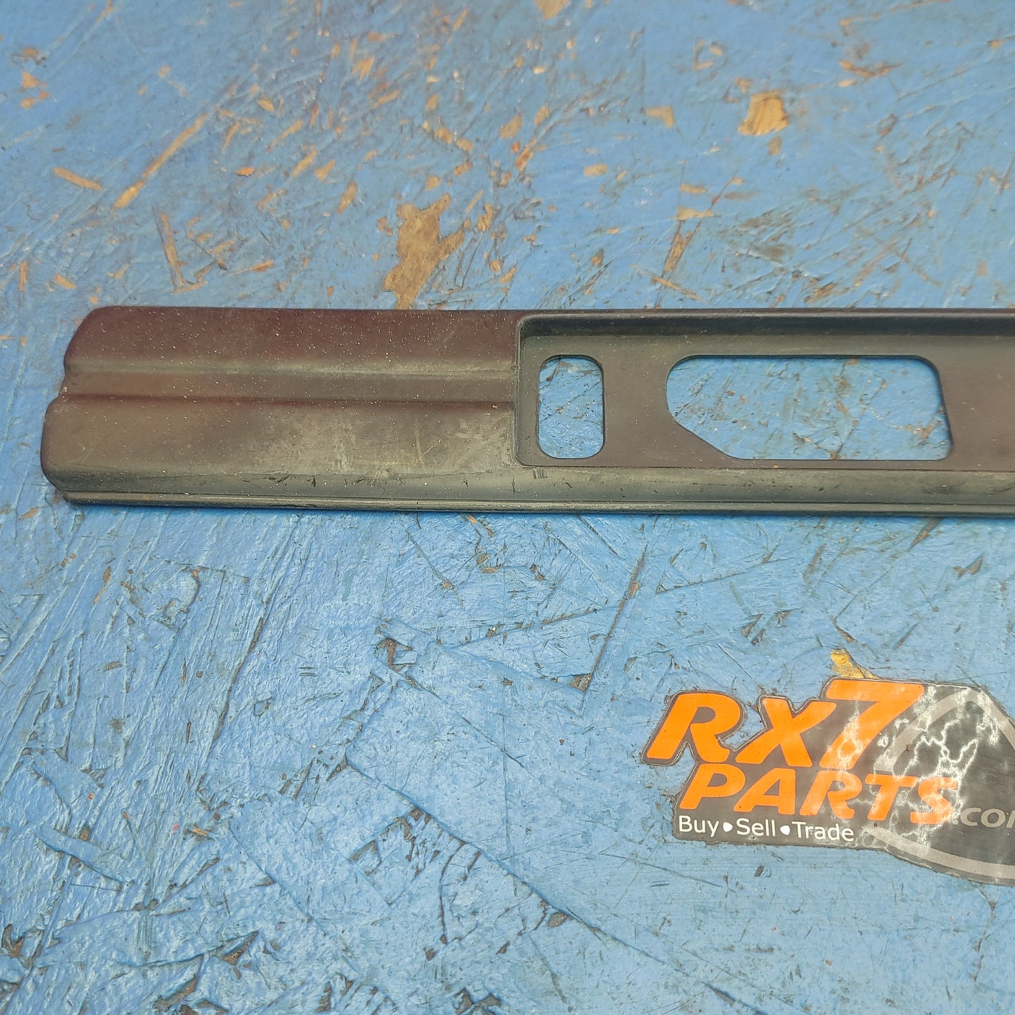 LHD Series 4 Rear Left Corner Marker Trim FB01 50 941 RX7 FC FC3S 86 - 91 Mazda S9B43/10