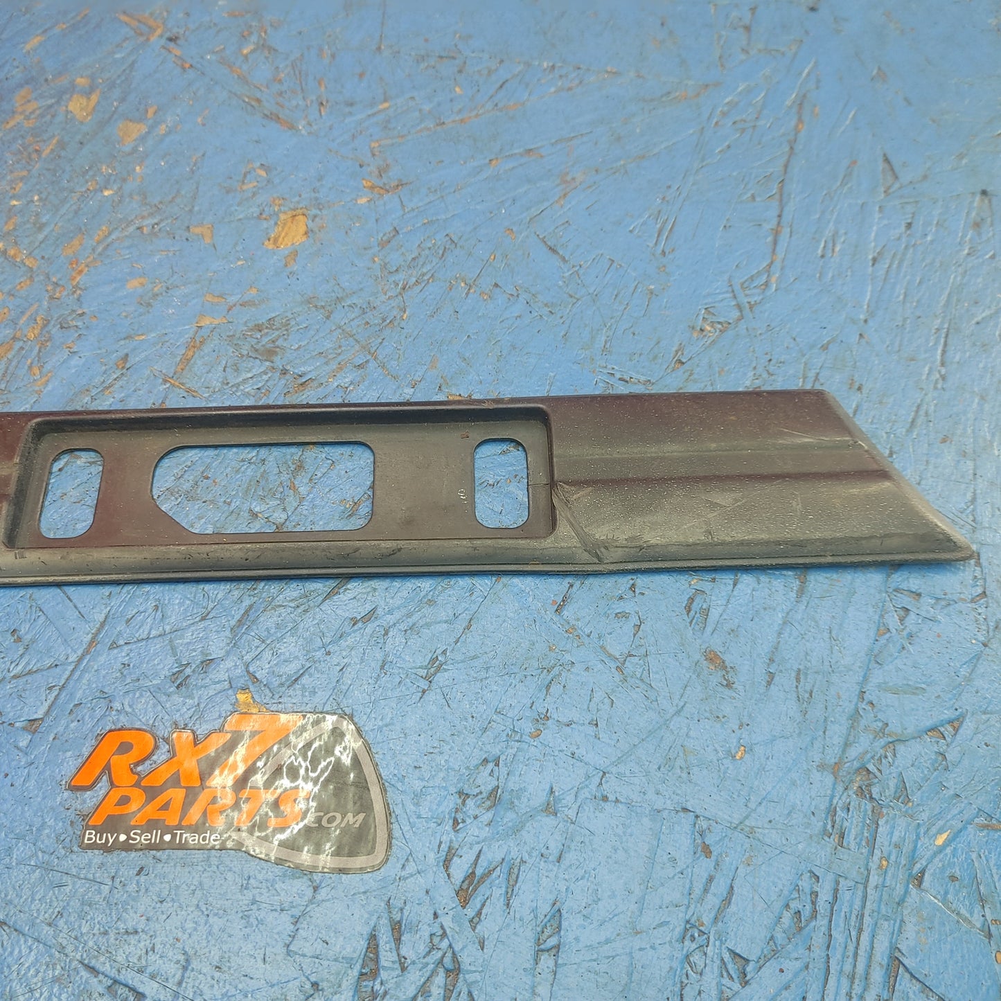 LHD Series 4 Rear Left Corner Marker Trim FB01 50 941 RX7 FC FC3S 86 - 91 Mazda S9B43/10