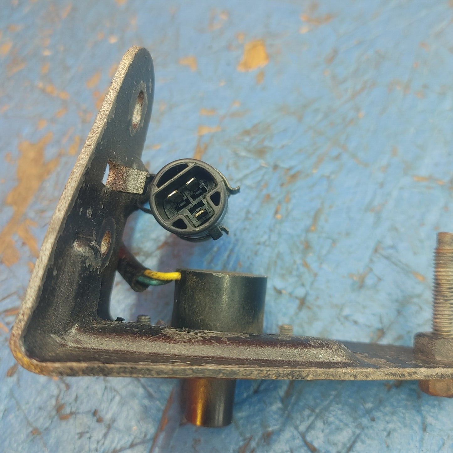 LHD, RHD Air Fuel Ratio Adjuster Resistor With Bracket N236 13 790B RX7 FC FC3S 86 - 91 Mazda S9B45/3