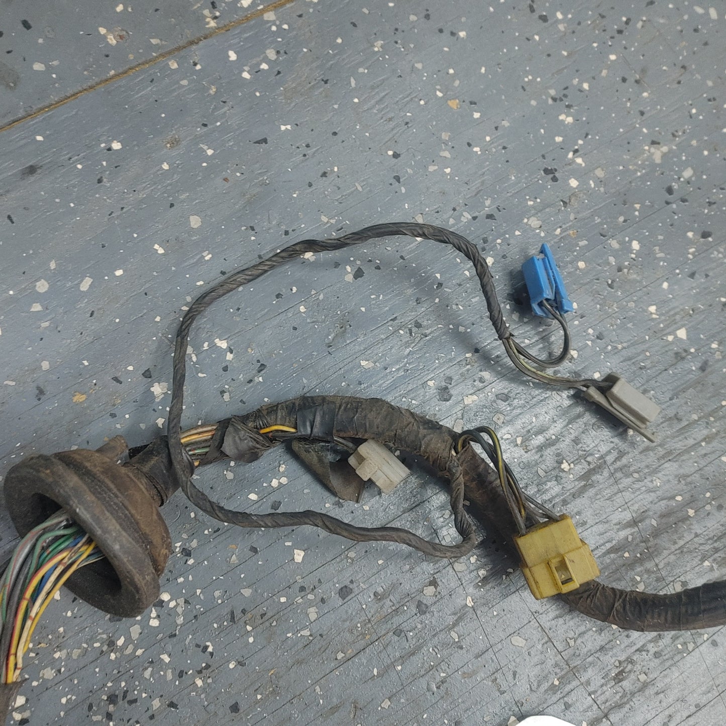 LHD, RHD Engine Wire Harness N304 18051D RX7 FB FB3S GSLSE 79 - 85 Mazda S4B0/265W