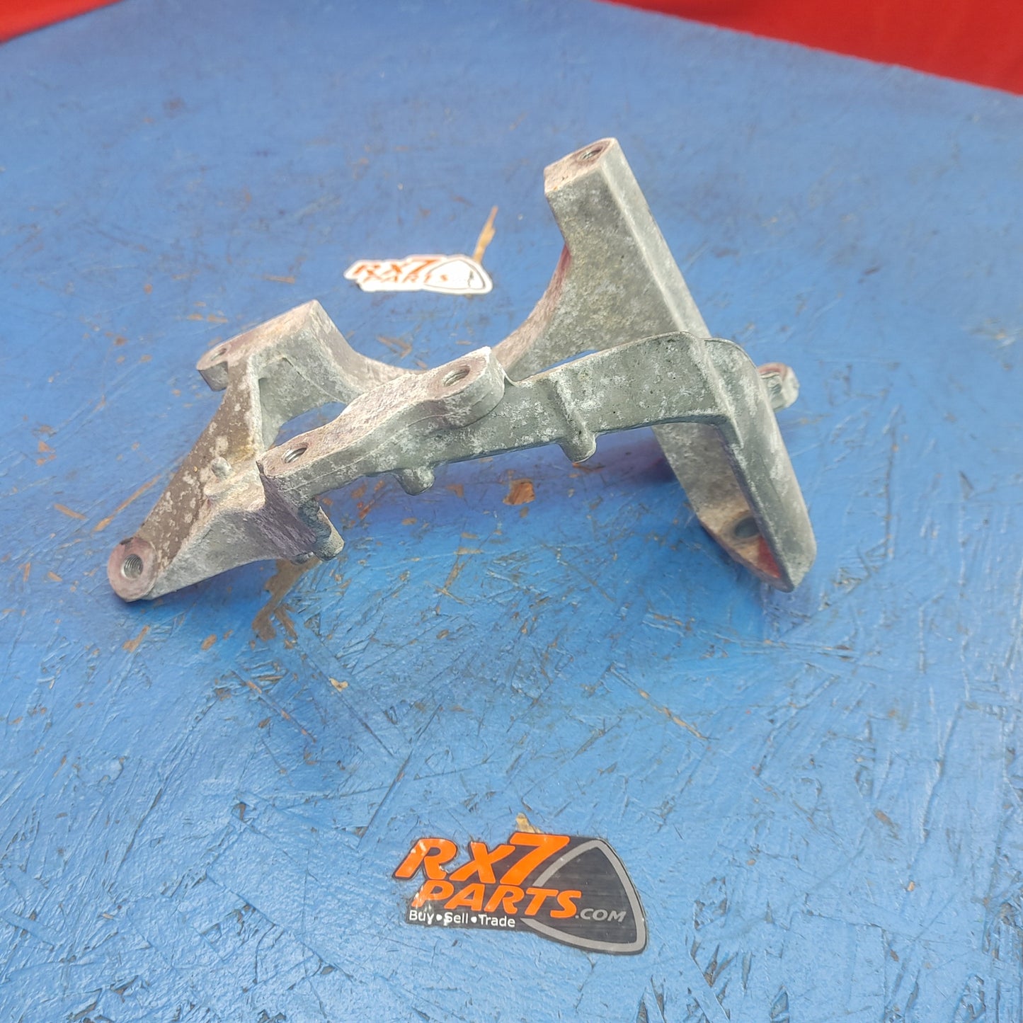 LHD, RHD Abs Pump Mounting Bracket   RX7 FD FD3S 93 - 02 Mazda S6B46/5