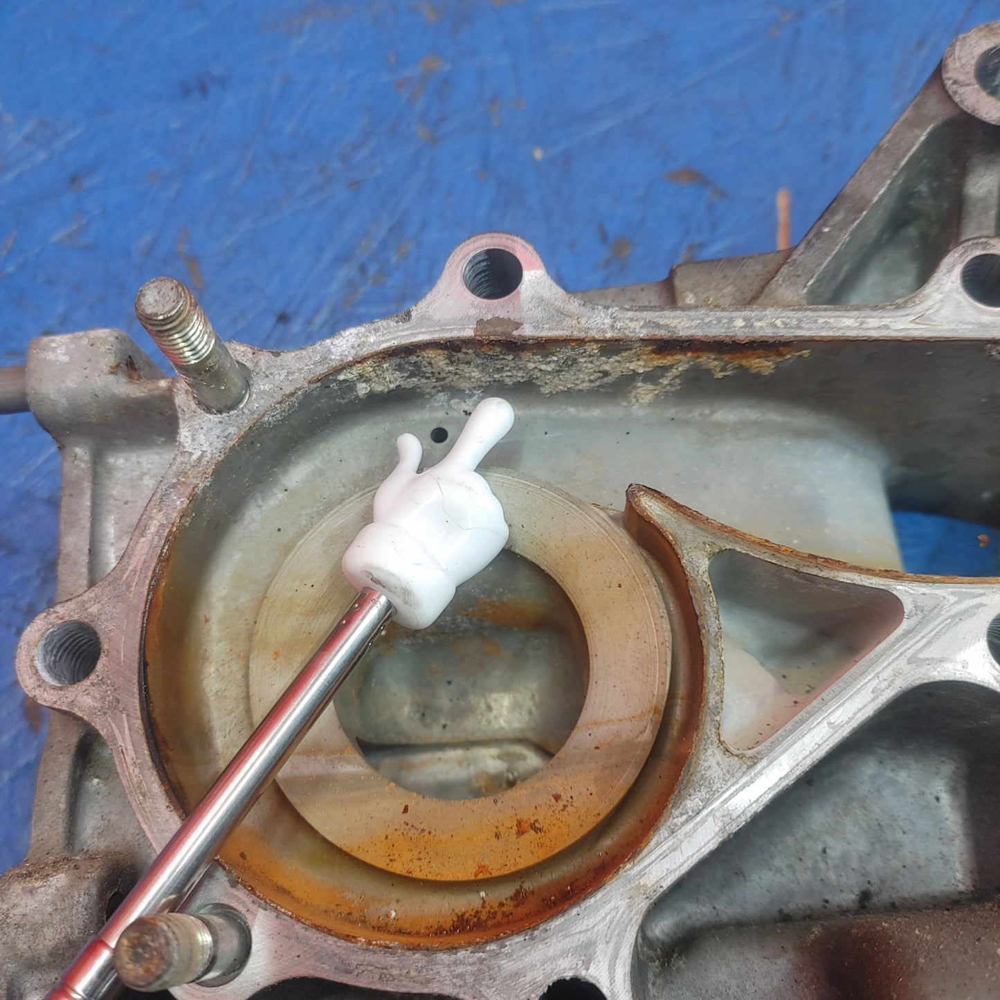 LHD, RHD 2004 2008 Mazda Rx8 Oem Engine Front Timing Cover Oil Pump Drive N3H310C00     S6B47/1