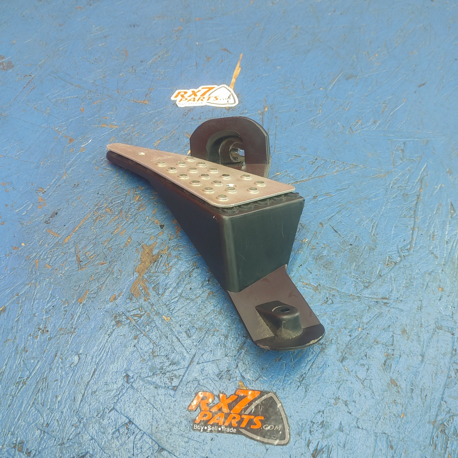 RHD Rhd Foot Rest Dead Pedal With Genuine Optional Cover S12B27/5 RX7 FD FD3S 93 - 02 Mazda F10043041 - RX7Parts