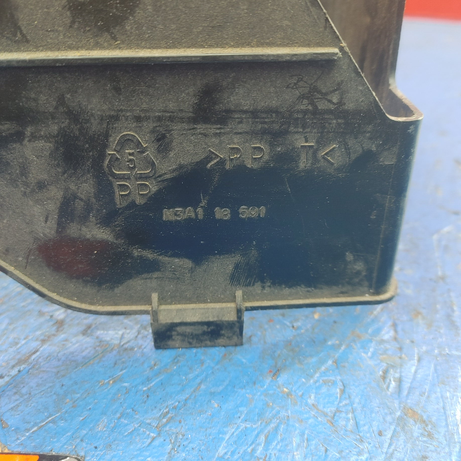 LHD, RHD Battery Box Sides S12B29/9 RX7 FD FD3S 93 - 02 Mazda N3A118591F - RX7Parts