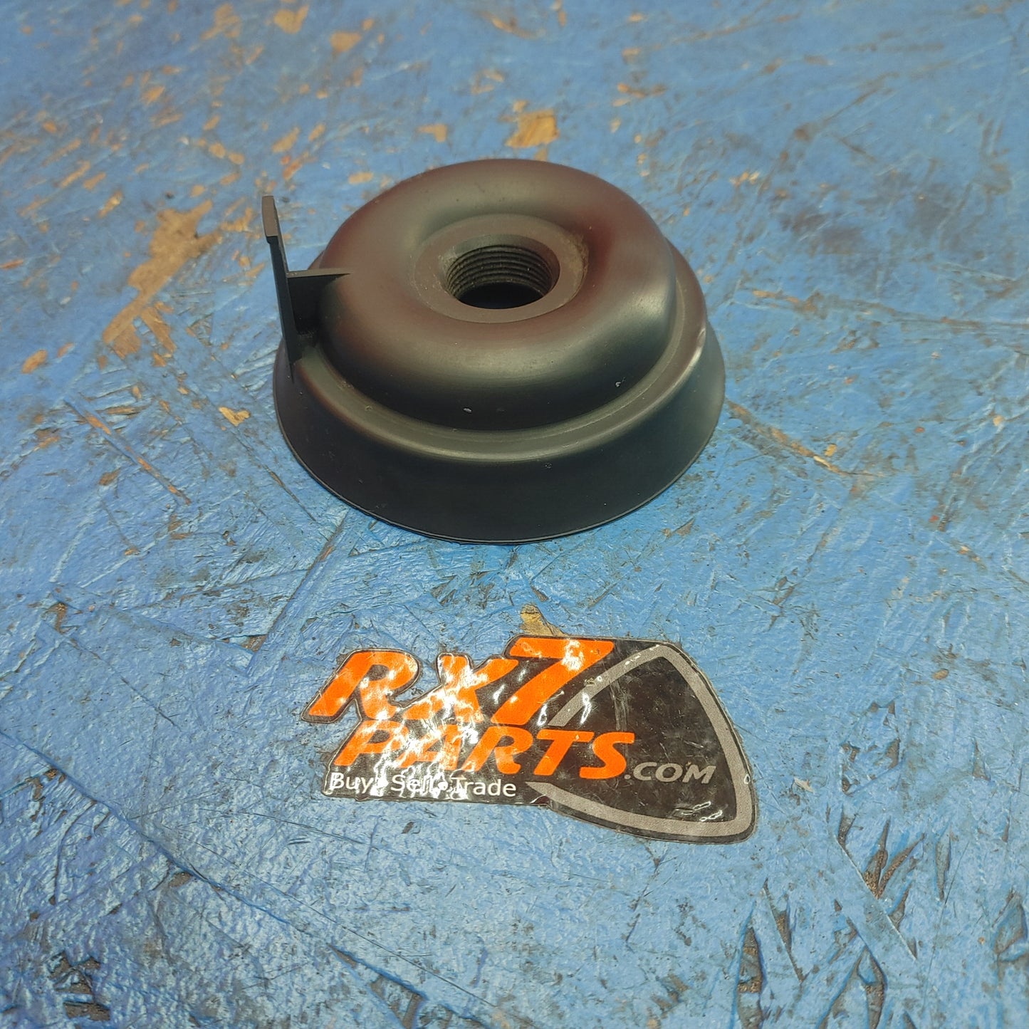 LHD, RHD Headlight Bulb Rubber Grommet S7B46/20 RX7 FD FD3S 93 - 02 Mazda - RX7Parts