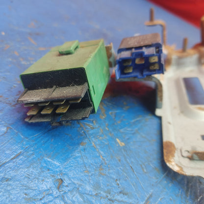 LHD, RHD Flasher Cpu And Relay Bracket Holder S7B46/22 RX7 FD FD3S 93 - 02 Mazda - RX7Parts