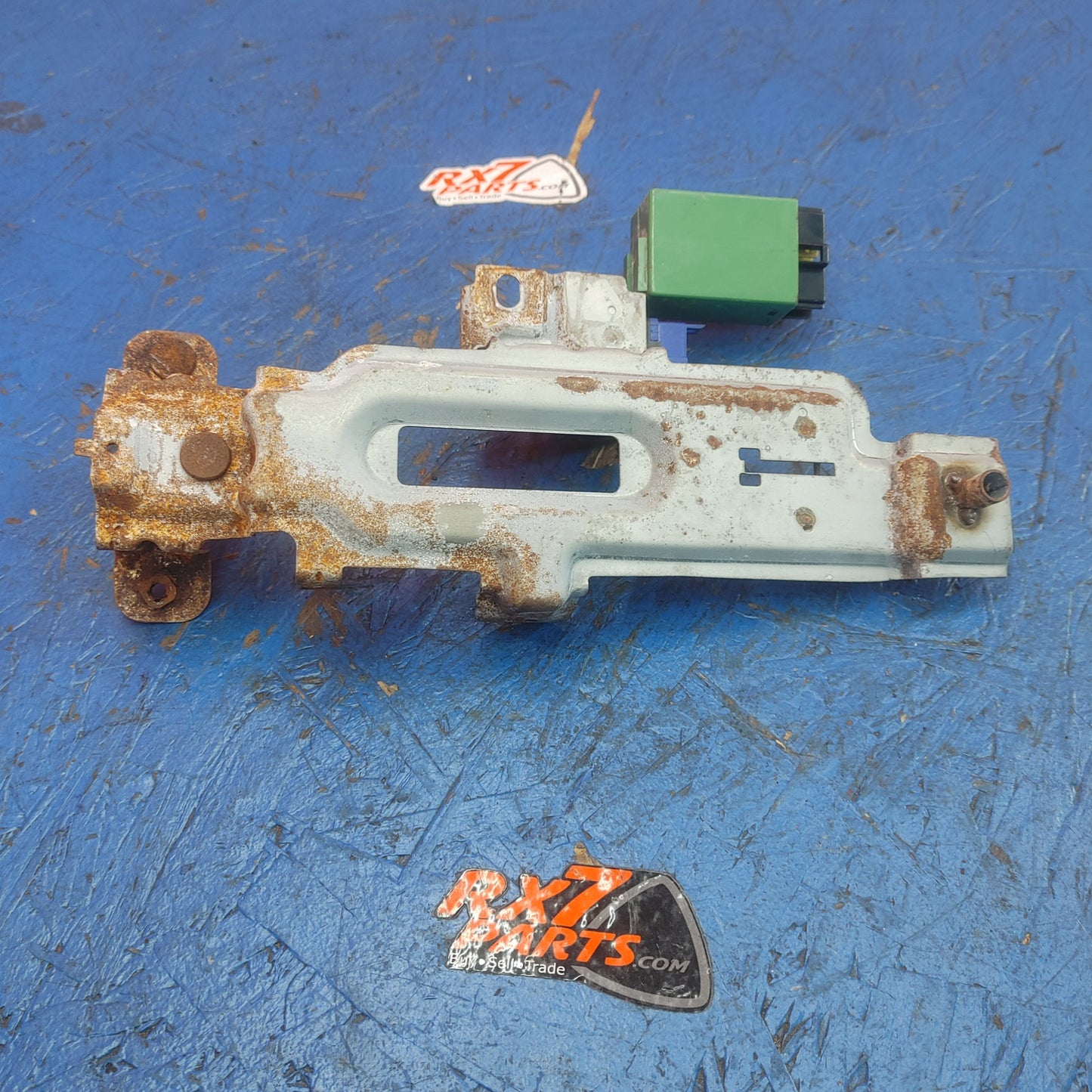 LHD, RHD Flasher Cpu And Relay Bracket Holder S7B46/22 RX7 FD FD3S 93 - 02 Mazda - RX7Parts