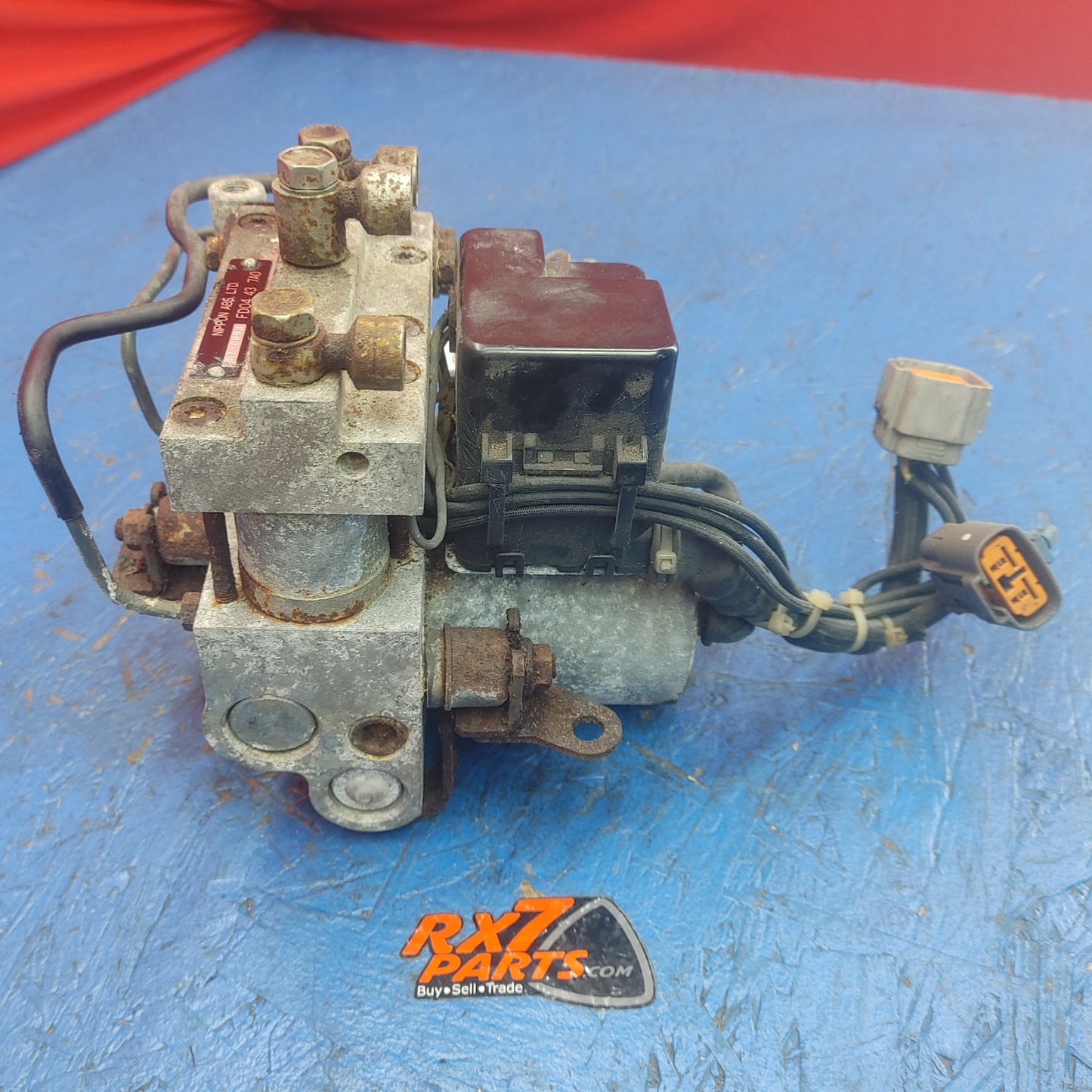 LHD, RHD Abs Pump W Proportioning Valve Nippon S8B42/1 RX7 FD FD3S 93 - 02 Mazda FD04437A0 - RX7Parts